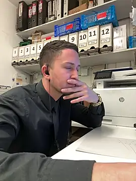 dirtyanal23 online show from 10, 4, 2026