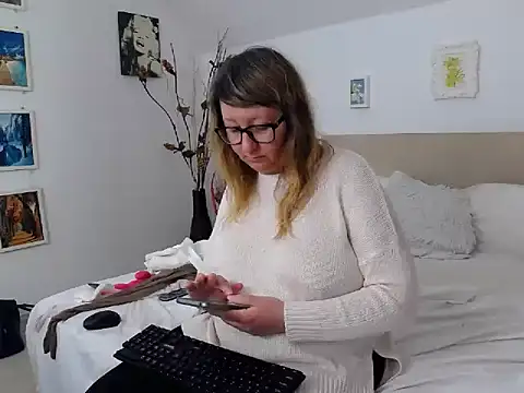 Snapshot of OlgaPavlova chatting on 23, 4, 2026 OlgaPavlova online show from 23, 4, 2026
