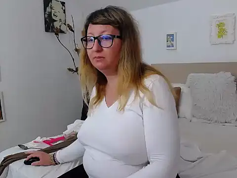 Snapshot of OlgaPavlova chatting on 25, 4, 2026 OlgaPavlova online show from 25, 4, 2026