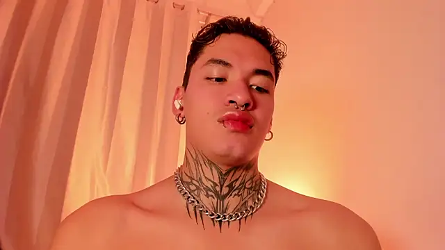 AlecBanne online show from 18, 12, 2025