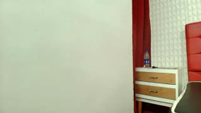 Elizabetth Roman online show from 6, 2, 2026