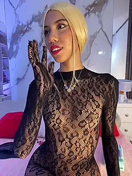 BellaHarpeer online show from 10, 6, 2026
