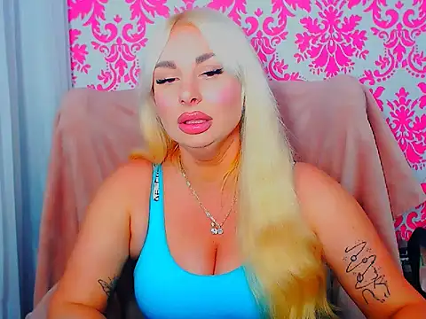 Snapshot of LuxuriaGoddess chatting on 23, 7, 2026 LuxuriaGoddess online show from 23, 7, 2026