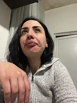 tesaa1212 online show from 5, 1, 2026