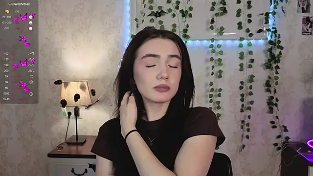 RenownedMister online show from 4, 12, 2025