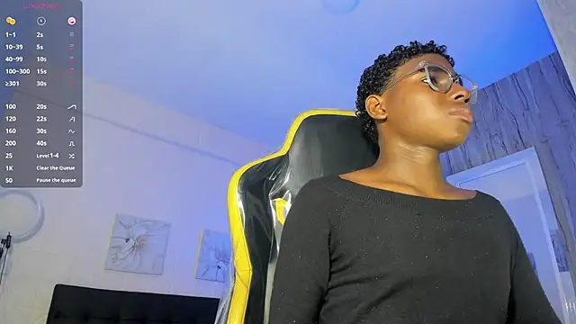 teylor lovee online show from 14, 3, 2026