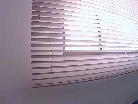 Fernanda andrew online show from 11, 3, 2026