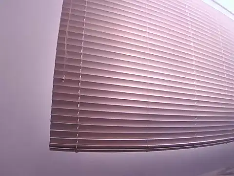 Fernanda andrew online show from 22, 4, 2026