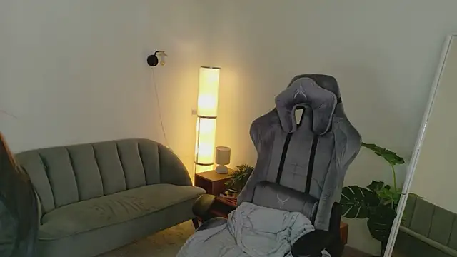 tinapie online show from 28, 7, 2026