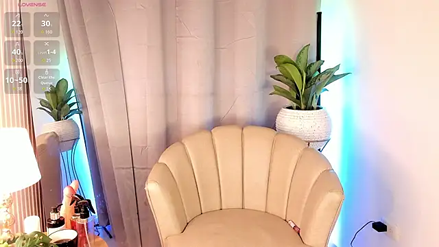 Mia mystic  online show from 15, 1, 2026