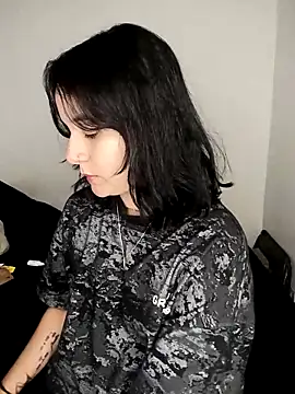 tiffanybrowm online show from 19, 12, 2025