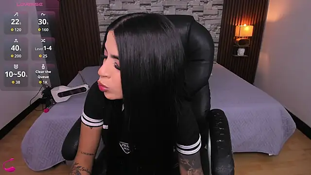  hanna miller   online show from 20, 5, 2026