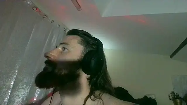 Snapshot of slavinicum chatting on 3, 12, 2025 slavinicum online show from 3, 12, 2025