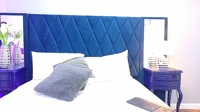 AnnieLeigt online show from 14, 3, 2026