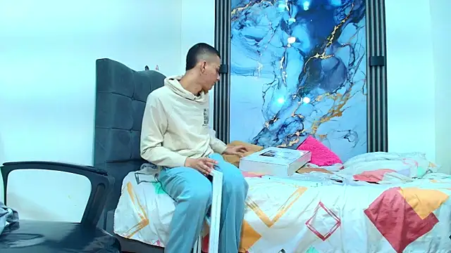 Valentina and sneider  online show from 9, 3, 2026