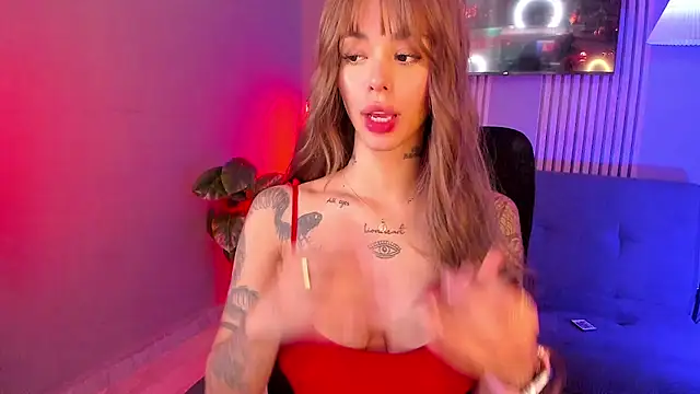 VegaLuxe online show from 18, 1, 2026