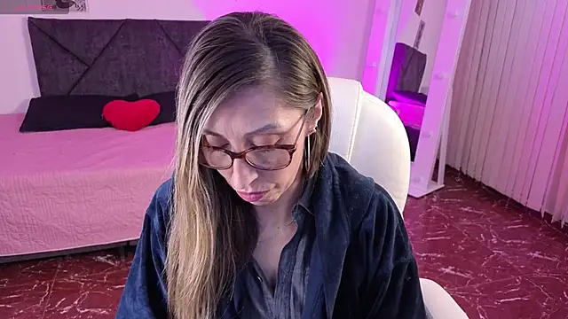 Snapshot of Scarlett_079 chatting on 18, 5, 2026 Scarlett 079 online show from 18, 5, 2026