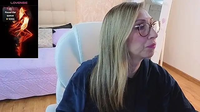 Scarlett 079 online show from 15, 3, 2026