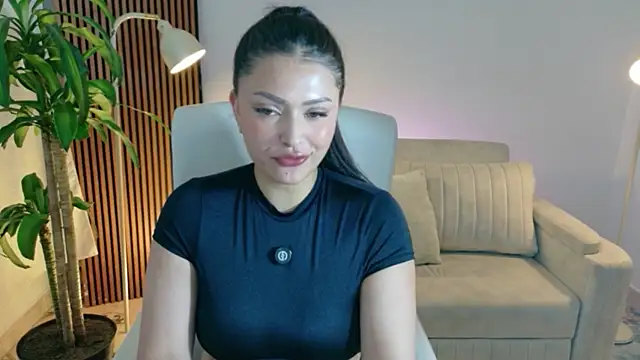 victoria   moon online show from 29, 4, 2026