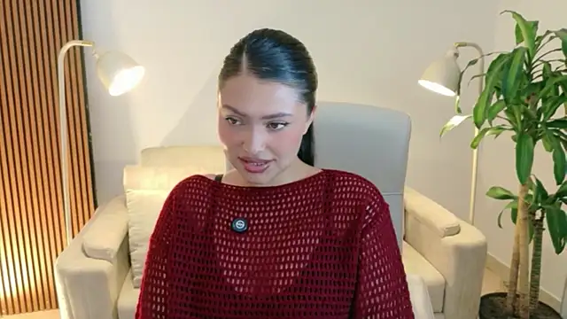 Snapshot of victoria___moon chatting on 27, 5, 2026 victoria moon online show from 27, 5, 2026