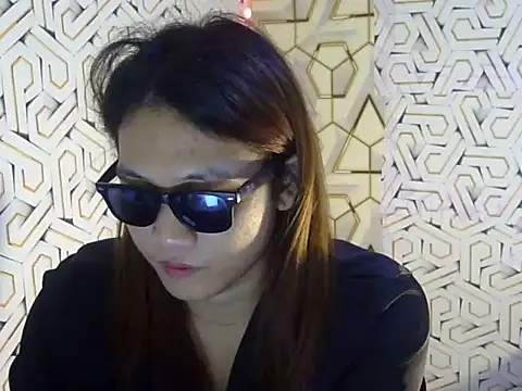 luna love bitex online show from 3, 4, 2026