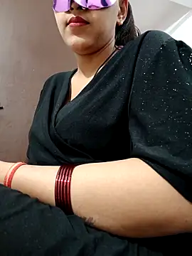 Shivani hotty online show from 27, 3, 2026