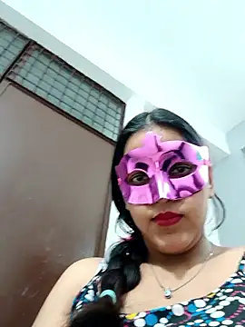 Shivani hotty online show from 31, 1, 2026