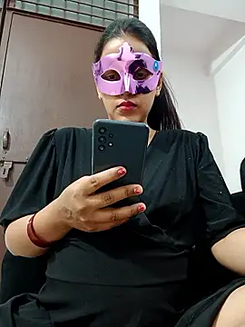 Shivani hotty online show from 21, 4, 2026