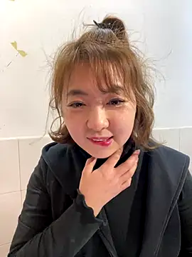 bibi347127 online show from 4, 12, 2025