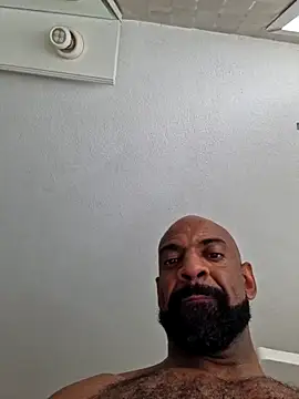 Snapshot of baddblake43 chatting on 25, 5, 2026 baddblake43 online show from 25, 5, 2026