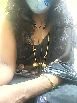 Preeti345 online show from 12, 1, 2026