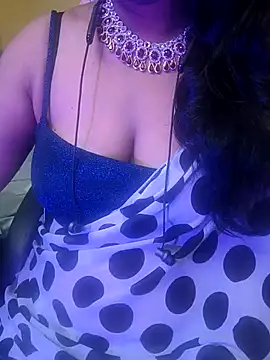 Preeti345 online show from 5, 5, 2026