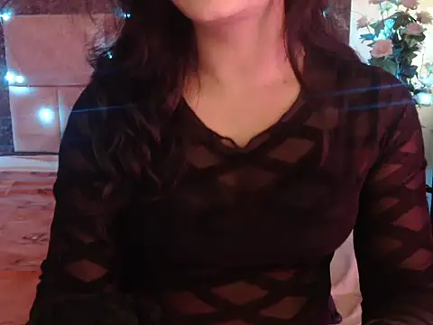 Lola Bebe online show from 8, 4, 2026