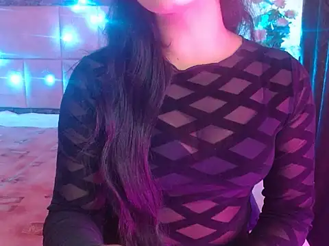 Lola Bebe online show from 25, 3, 2026