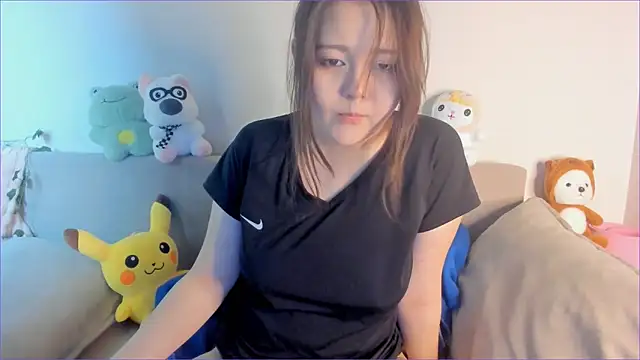 minji snow online show from 4, 2, 2026