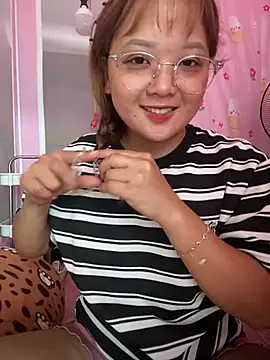 Snapshot of Samsam-006 chatting on 27, 5, 2026 Samsam-006 online show from 27, 5, 2026