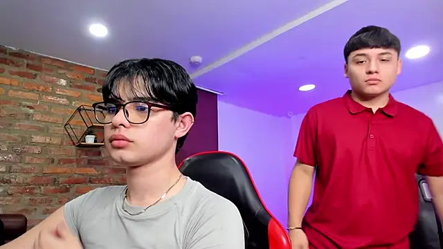 HotThreesoome online show from 5, 3, 2026