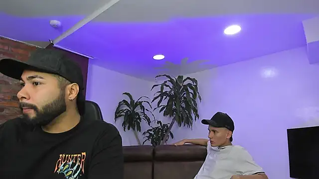 HotThreesoome online show from 14, 12, 2025