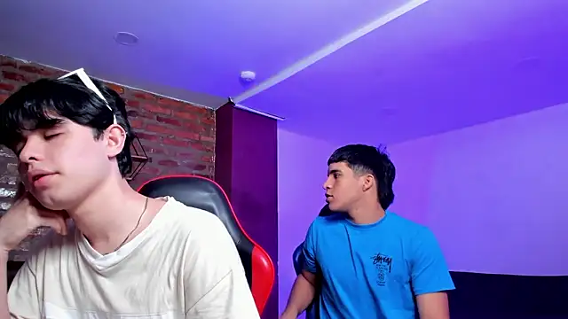 HotThreesoome online show from 10, 3, 2026