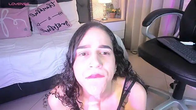 ariana  rosse online show from 15, 5, 2026