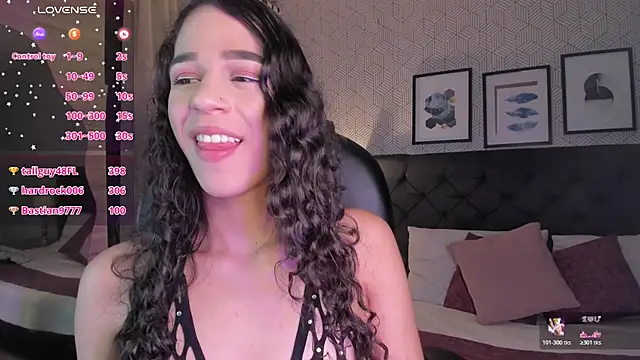 Snapshot of ariana__rosse chatting on 1, 7, 2026 ariana rosse online show from 1, 7, 2026