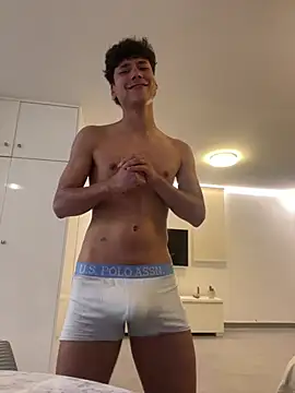 Snapshot of OnlyTyroone chatting on 25, 3, 2026 OnlyTyroone online show from 25, 3, 2026