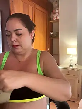 Snapshot of EmiHarrys chatting on 16, 1, 2026 EmiHarrys online show from 16, 1, 2026