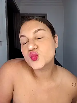 Snapshot of Valeriaa_21 chatting on 18, 3, 2026 Valeriaa 21 online show from 18, 3, 2026
