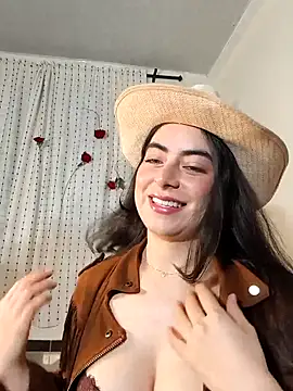 saasha Petit online show from 18, 4, 2026