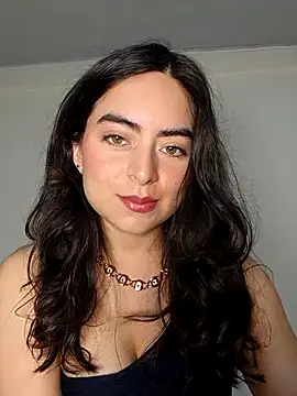 saasha Petit online show from 1, 2, 2026