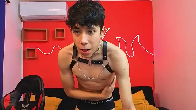Neo Twink online show from 5, 2, 2026