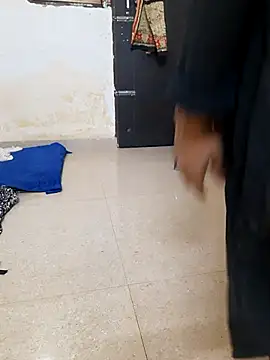 Riya rani8 online show from 18, 4, 2026