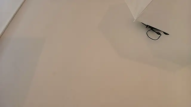 AprillRoss online show from 17, 12, 2025