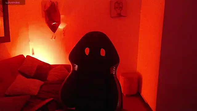 Sara valderrama  online show from 15, 3, 2026